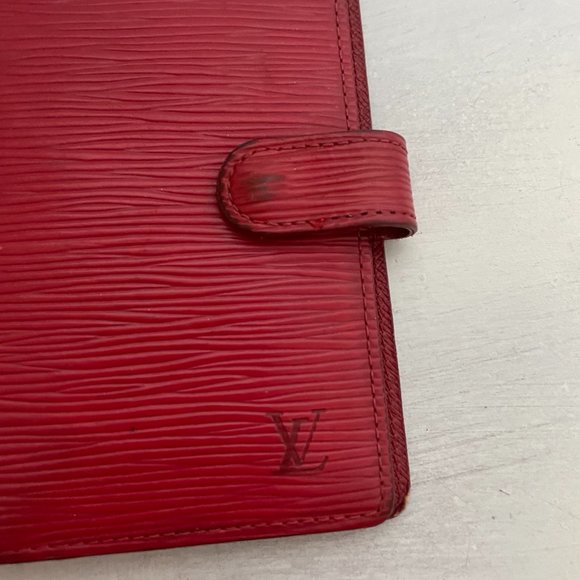 Louis Vuitton Vintage Leather Bifold Epi Travel Passport Wallet Red - Picture 3 of 13